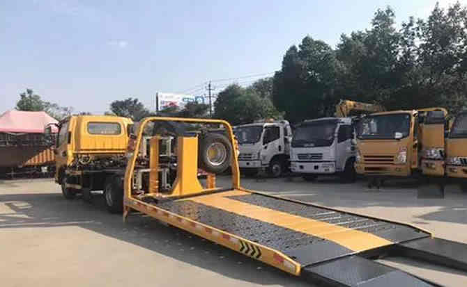 镇雄汽车中途维修案例
